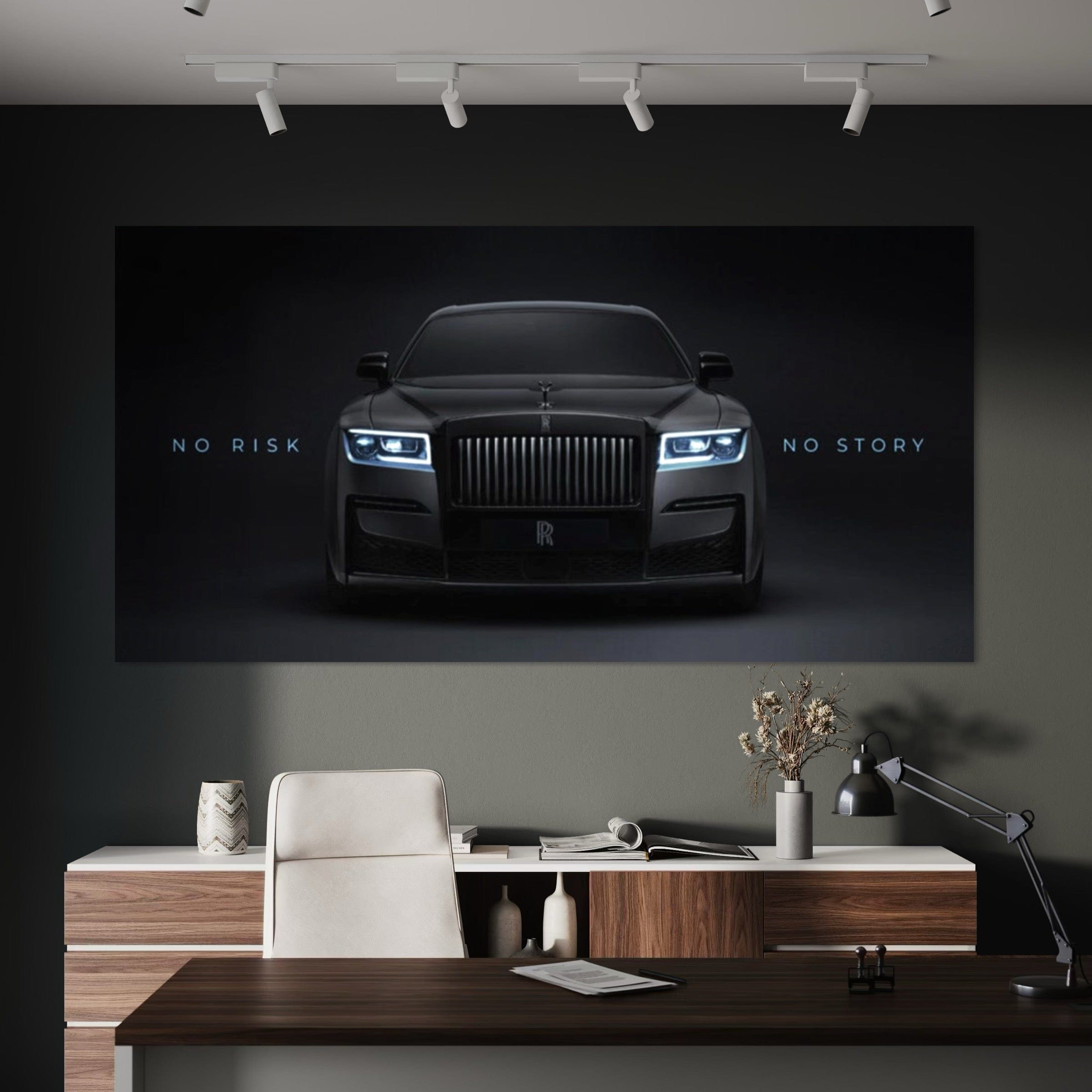 Rolls Royce: No Risk - No Story Canvas