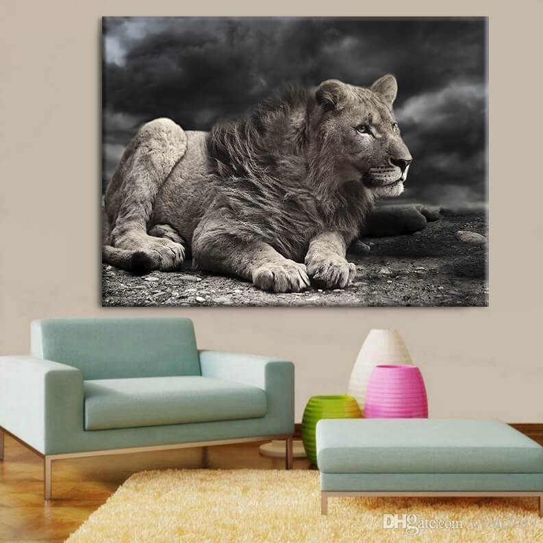 Fog Lion Canvas