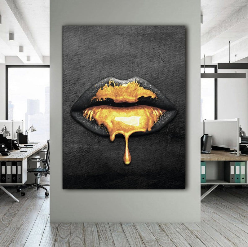 Lips Golden Drop Canvas