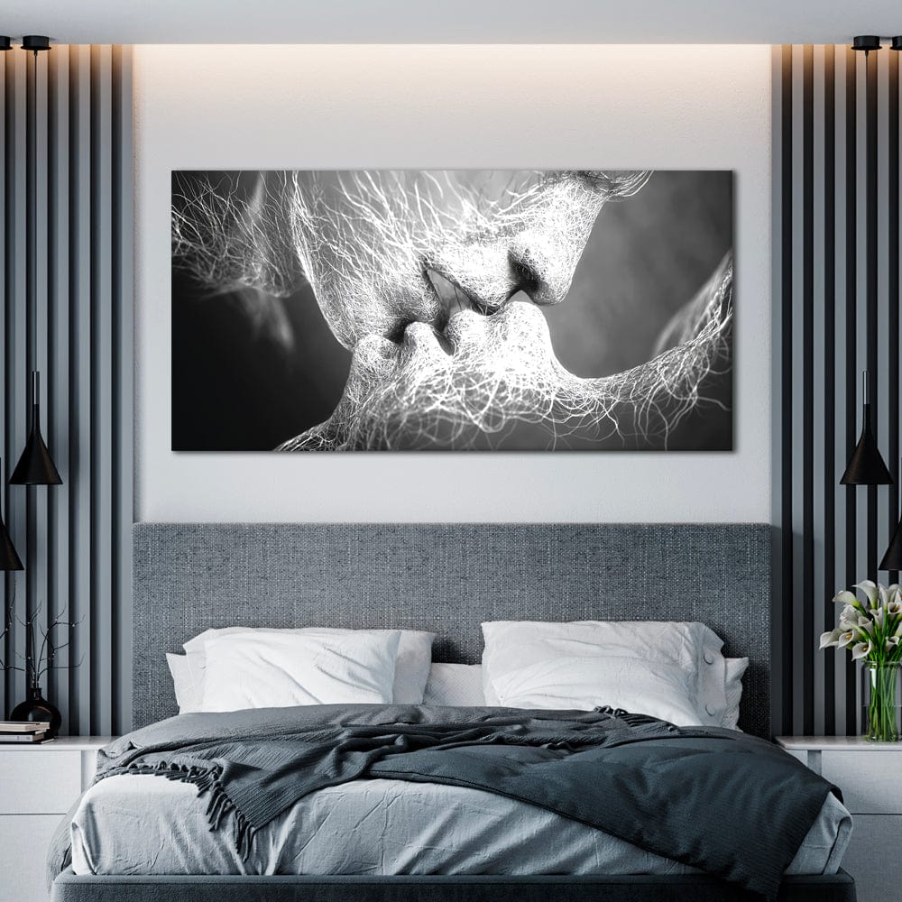 Kiss Black Canvas